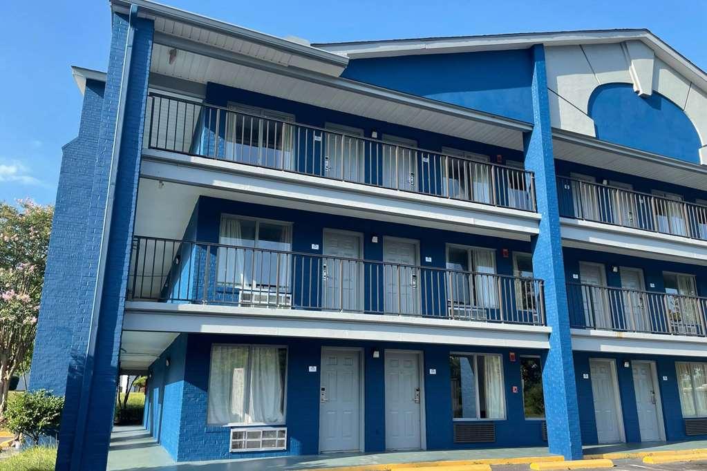 Travelodge By Wyndham Mobile Al Exterior photo
